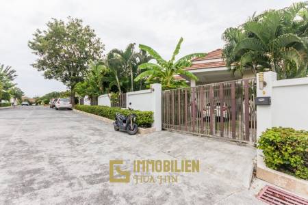 Red Mountain Waterside: Pool Villa mit 3 Schlafzimmern