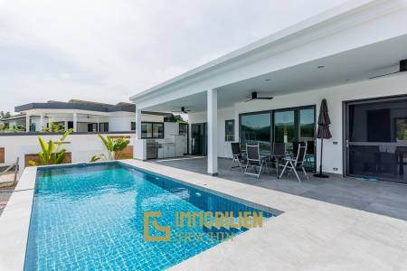 Soi 112: 2 Schlafzimmer, 2 Badezimmer Pool Villa mit Bergblick