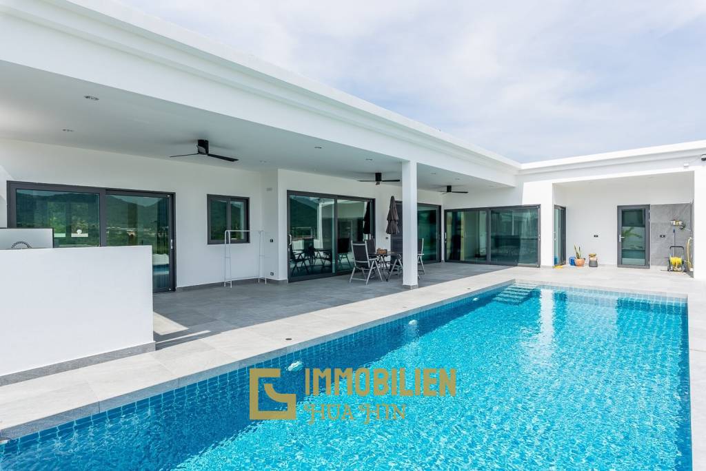 Soi 112: 2 Schlafzimmer, 2 Badezimmer Pool Villa mit Bergblick