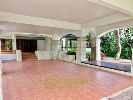 Palm Beach Village: 4 Schlafzimmer Villa