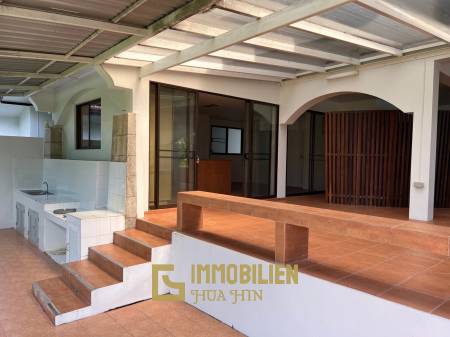 Palm Beach Village: 4 Schlafzimmer Villa