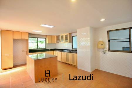 Дом 1,034 кв.м. 4 Кровать 