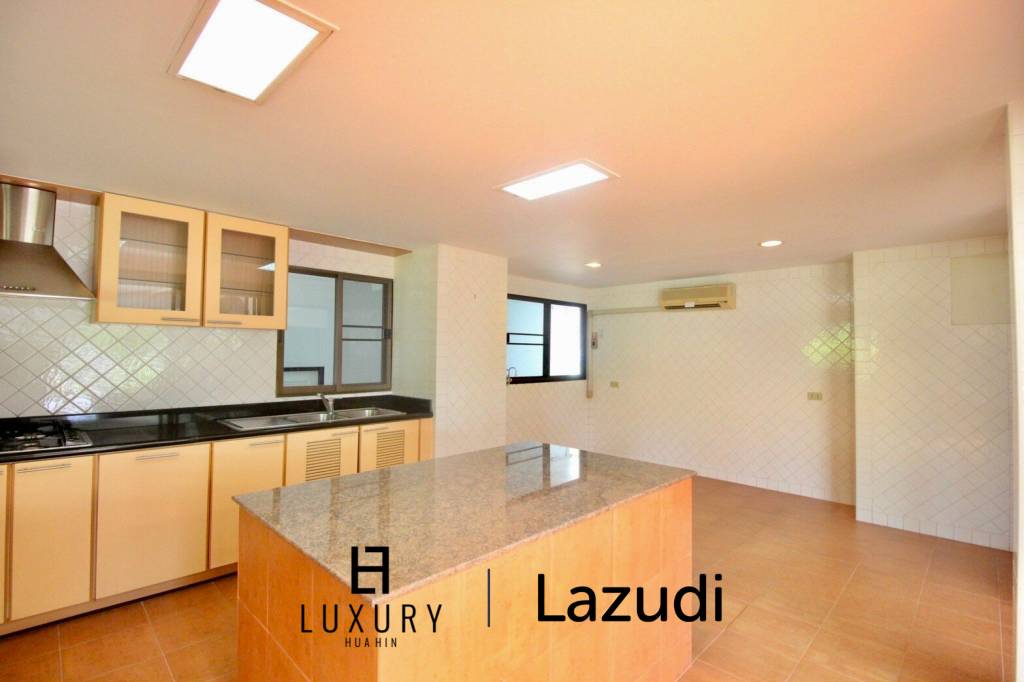 Дом 1,034 кв.м. 4 Кровать 