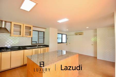 Дом 1,034 кв.м. 4 Кровать 