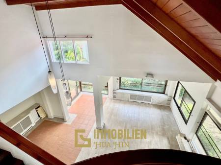 Palm Beach Village: 4 Schlafzimmer Villa