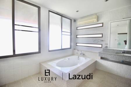 Дом 1,034 кв.м. 4 Кровать 