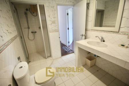 Palm Beach Village: 4 Schlafzimmer Villa