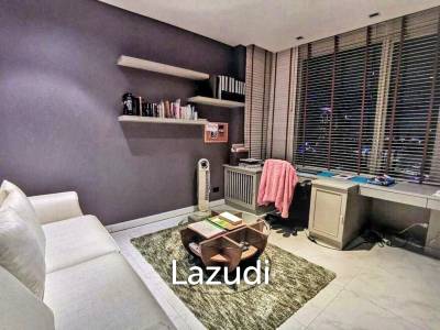3 bed 3 bath 242 SQ.M Watermark Chaophraya