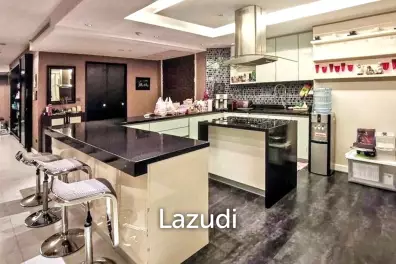 3 bed 3 bath 242 SQ.M Watermark Chaophraya