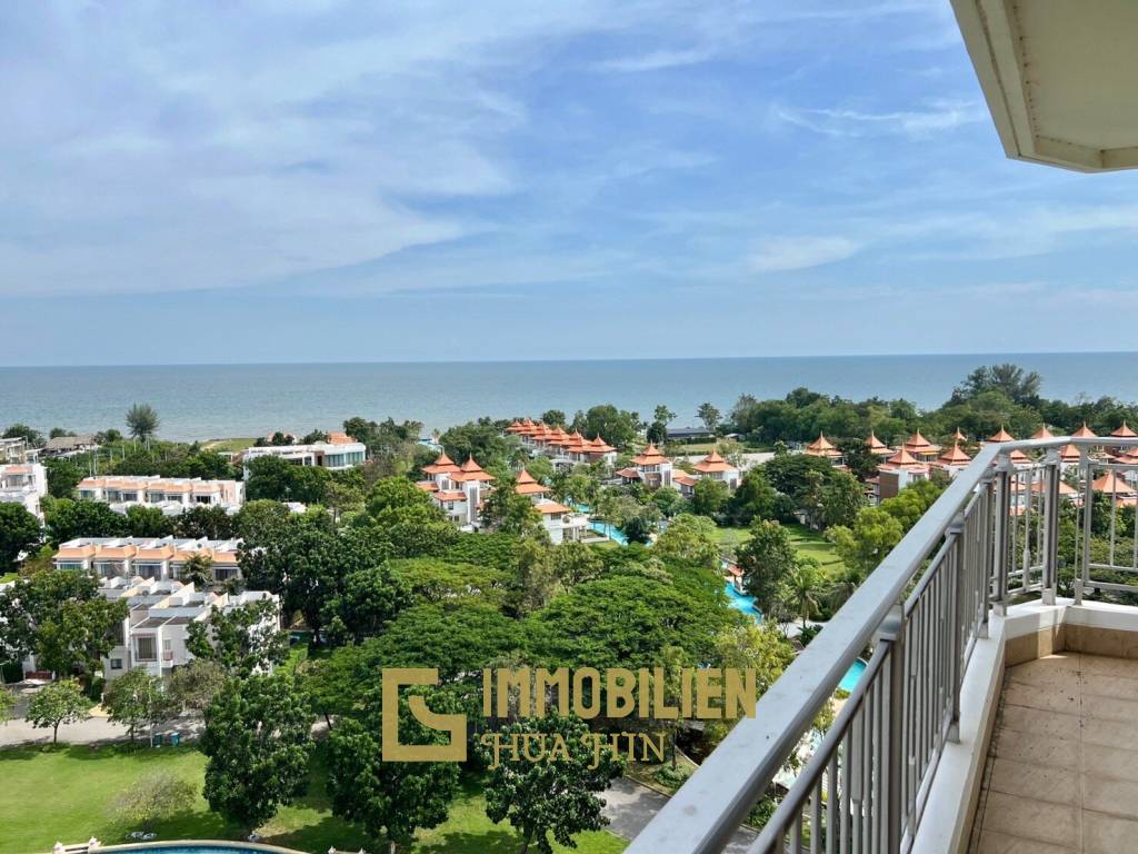 Boathouse: 1 Bedroom Sea View Condo