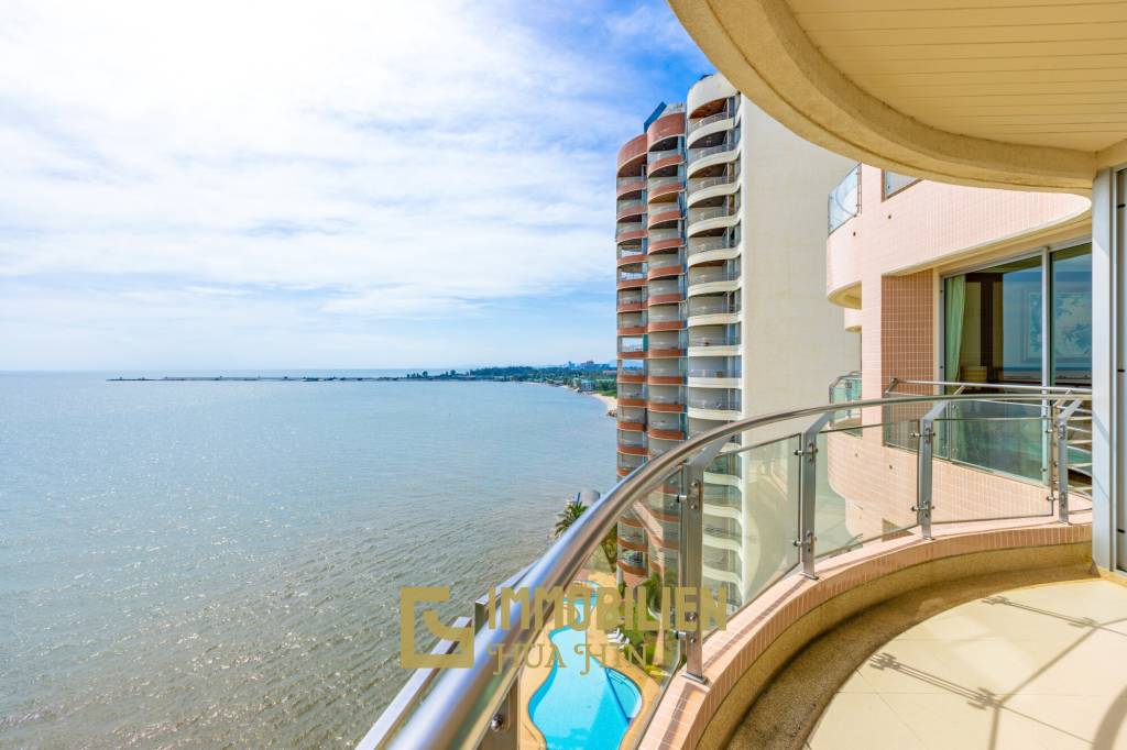 3 Bedroom With Pool View : Chaam Longbeach For Sale