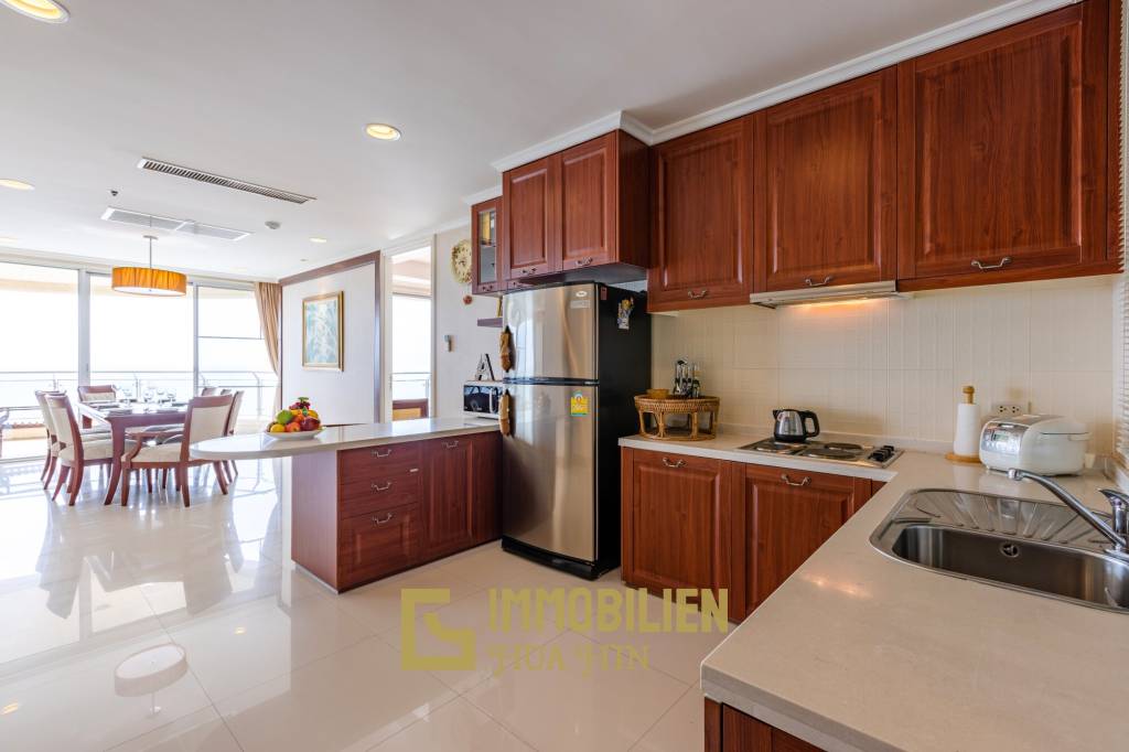 3 Bedroom With Pool View : Chaam Longbeach For Sale