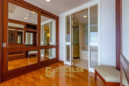 3 Bedroom With Pool View : Chaam Longbeach For Sale