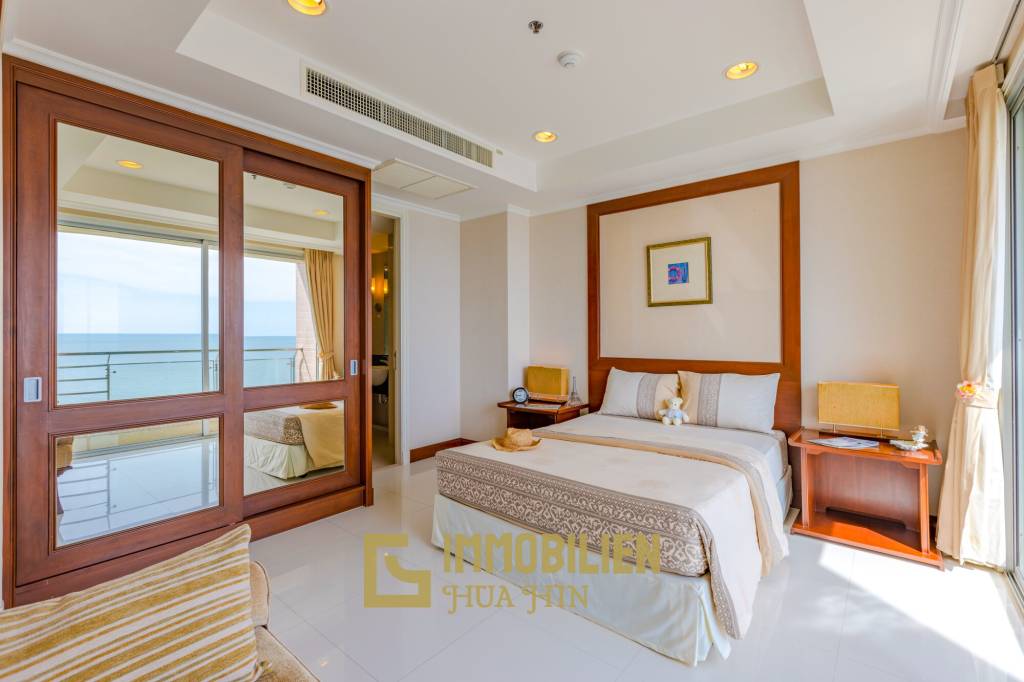 3 Bedroom With Pool View : Chaam Longbeach For Sale