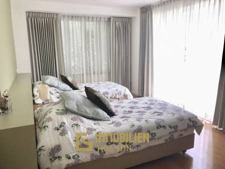 Malibu: 2-Schlafzimmer-Eigentumswohnung mit Poolblick