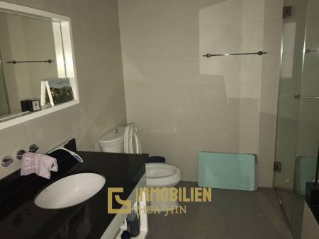 Malibu: 2-Schlafzimmer-Eigentumswohnung mit Poolblick