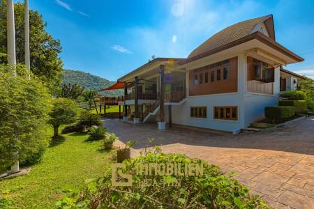 Amazing 5 Bedroom Luxury Property on 4 Rai of Land