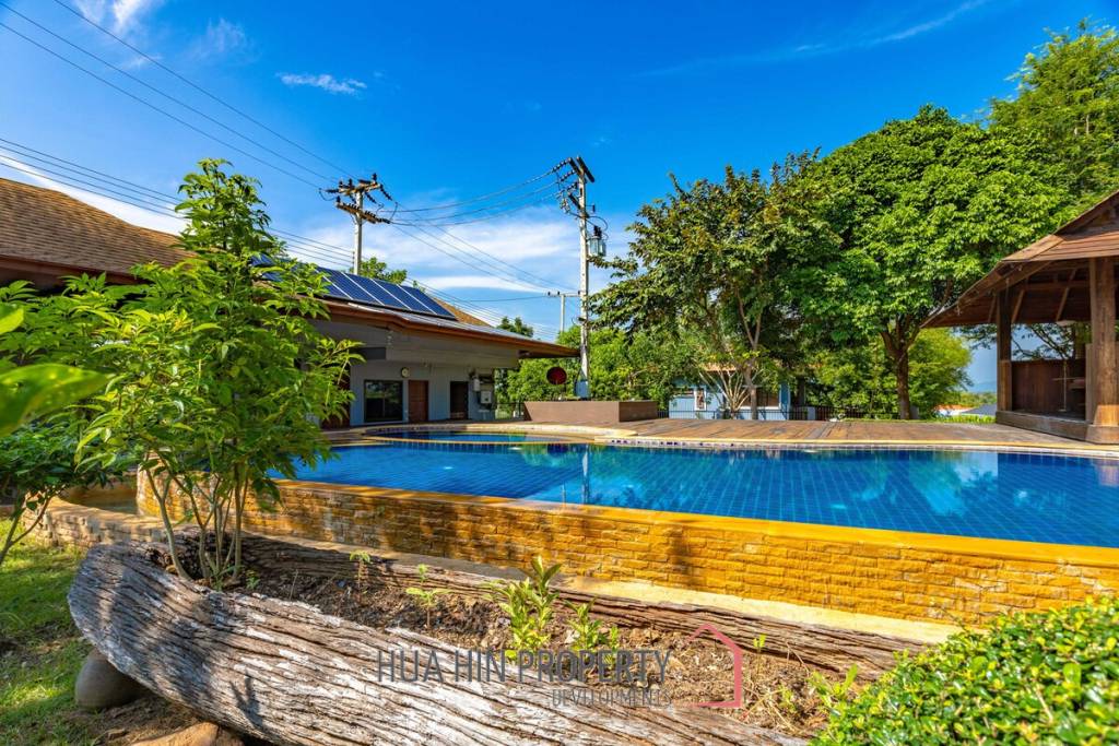Amazing 5 Bedroom Luxury Property on 4 Rai of Land