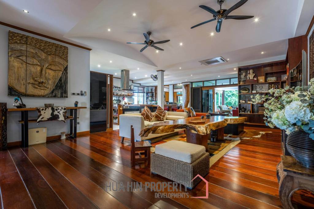 Amazing 5 Bedroom Luxury Property on 4 Rai of Land