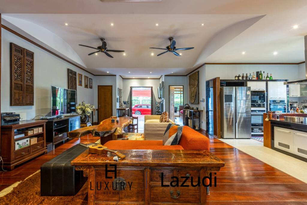 Amazing 5 Bedroom Luxury Property on 4 Rai of Land