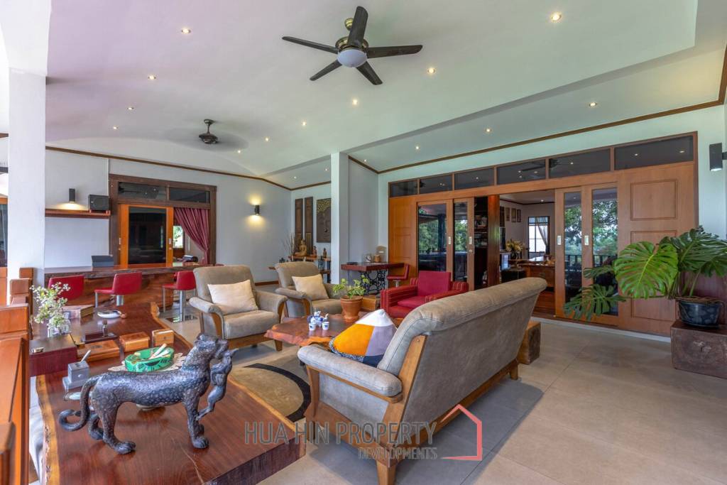 Amazing 5 Bedroom Luxury Property on 4 Rai of Land