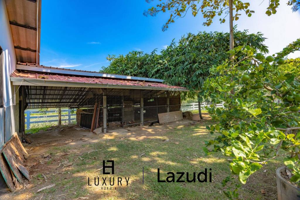 Amazing 5 Bedroom Luxury Property on 4 Rai of Land