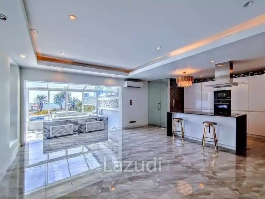 4 Bedrooms 5 Bathrooms 470 Sqm. Luxury Pool Villa Beachfront.