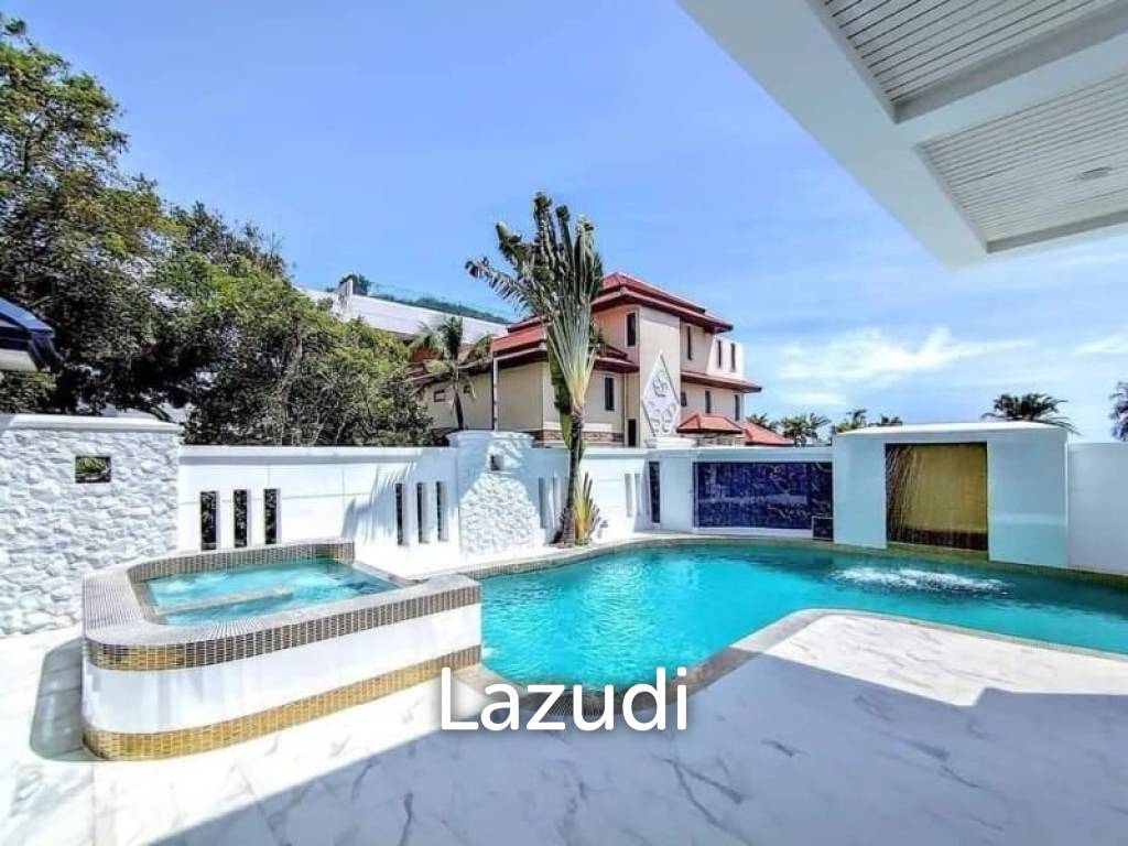 4 Bedrooms 5 Bathrooms 470 Sqm. Luxury Pool Villa Beachfront.