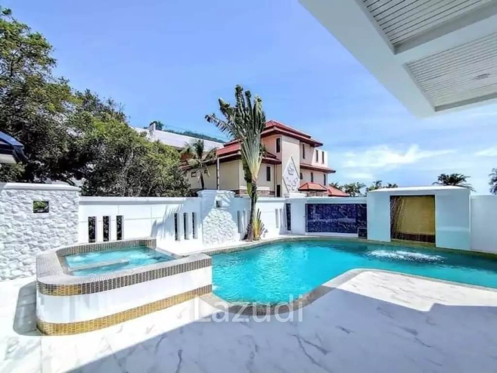 4 Bedrooms 5 Bathrooms 470 Sqm. Luxury Pool Villa Beachfront.