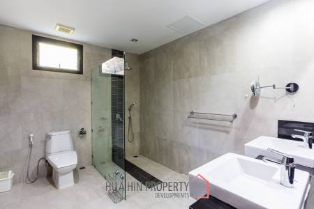 Bali Style 3 Bedroom Pool Villa in Khao Tao