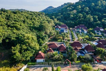 Bali Style 3 Bedroom Pool Villa in Khao Tao