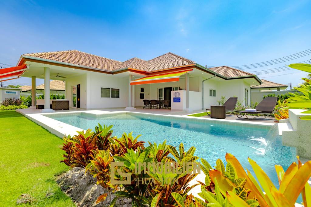 Mali Signature: Stunning 4 Bedroom Pool Villa