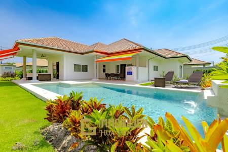 Mali Signature: Stunning 4 Bedroom Pool Villa