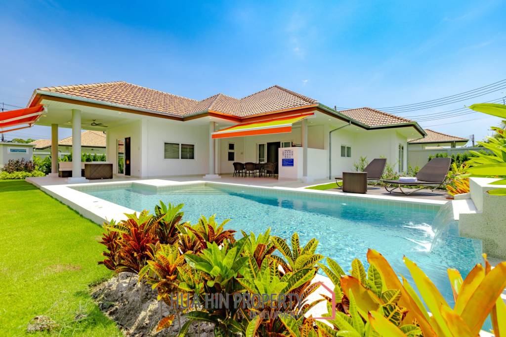 Mali Signature: Stunning 4 Bedroom Pool Villa