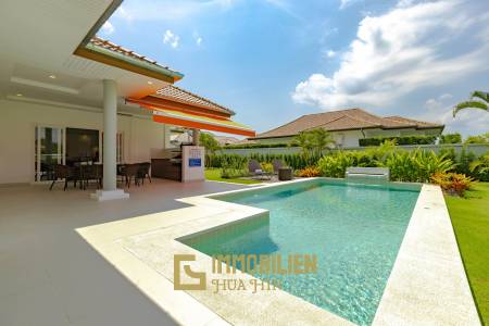 Mali Signature: Stunning 4 Bedroom Pool Villa