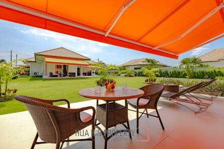 Mali Signature: Stunning 4 Bedroom Pool Villa