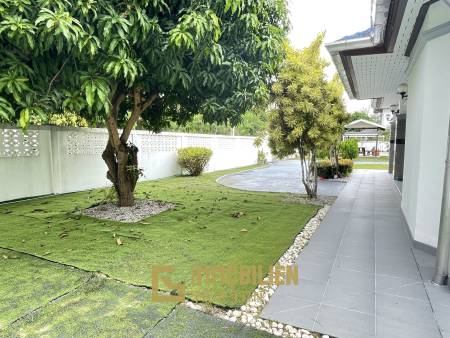 Standalone 4 Bedroom House on a Big Plot and own Well