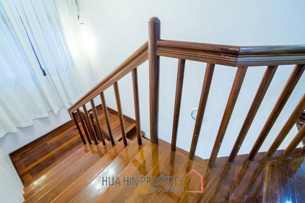 Two Storey 4 Bedroom Thai Style Pool Villa For Sale In Soi 88
