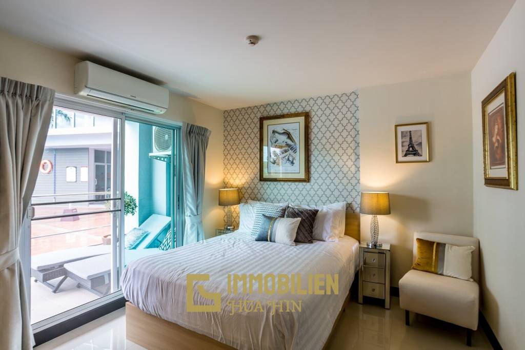 Designer-Eigentumswohnung mit Meer und Bergblick, mit 2 Schlafzimmern, 2 Bädern und einem Außen-Whirlpool