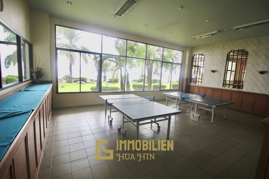 Cha Am Condotel: 4 Bedroom Condo Beach Front For Sale