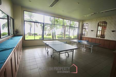 Cha Am Condotel: 4 Bedroom Condo Beach Front For Sale
