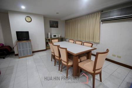 Cha Am Condotel: 4 Bedroom Condo Beach Front For Sale
