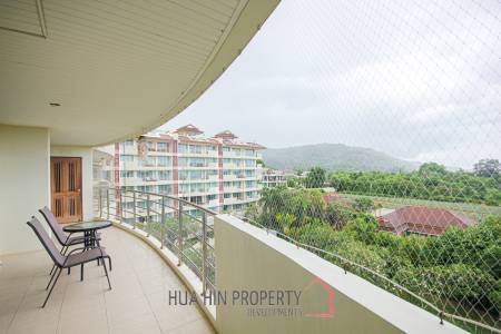 Searidge: Absolutely Stunning 2 Bedroom Condo For Sale