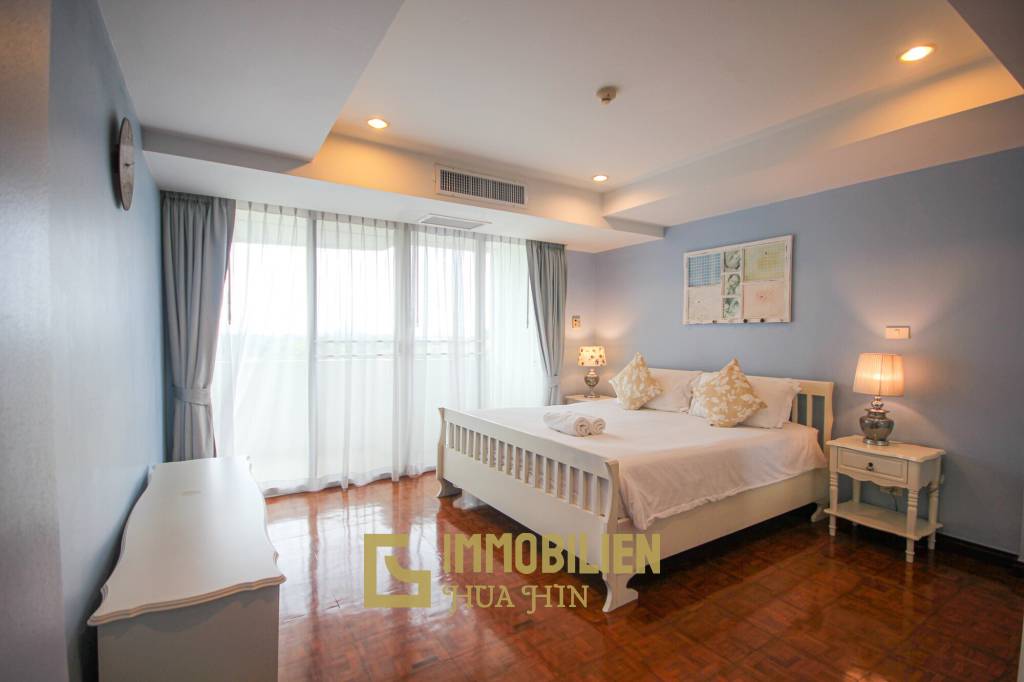 Searidge: Absolutely Stunning 2 Bedroom Condo For Sale