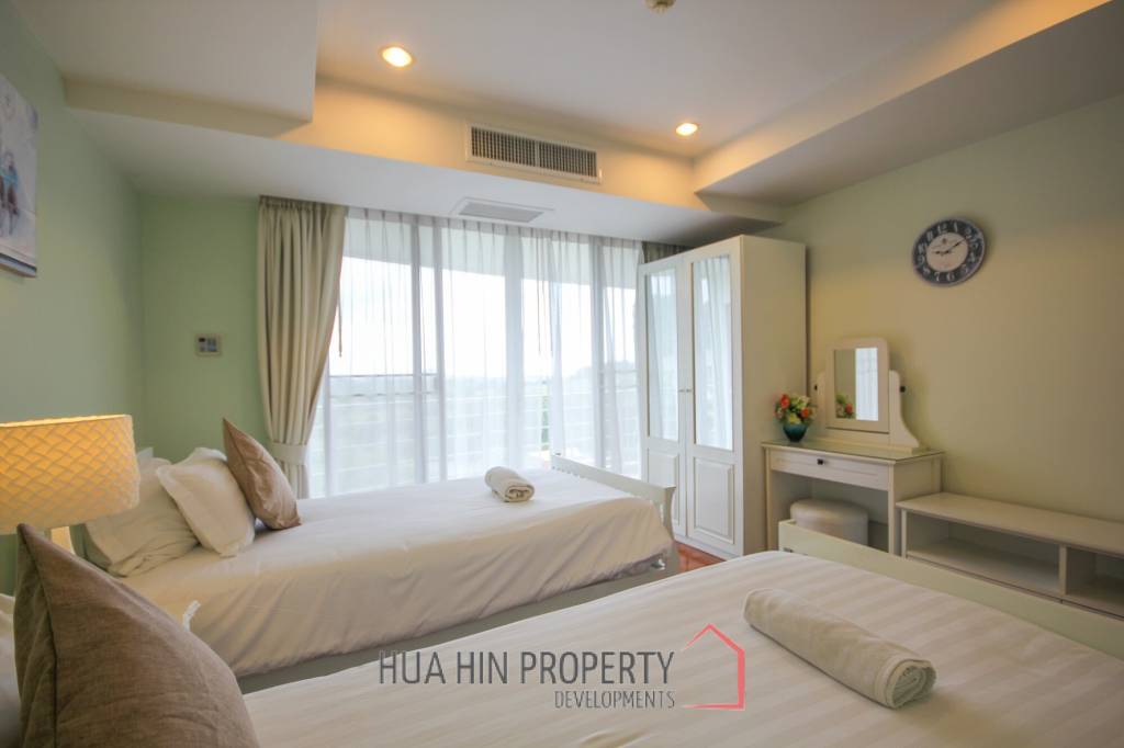 Searidge: Absolutely Stunning 2 Bedroom Condo For Sale