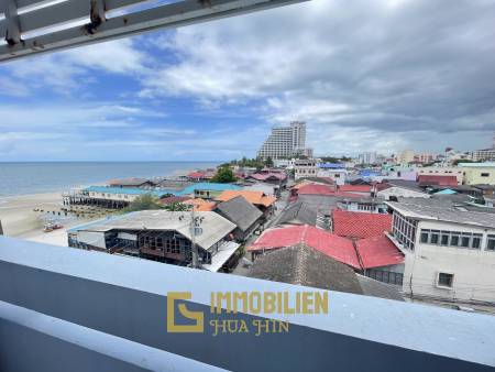 Direkt am Meer: 5 Etagen Geschäfts- oder Privathaus
