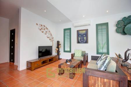 Gepflegte 3 Schlafzimmer Pool Villa