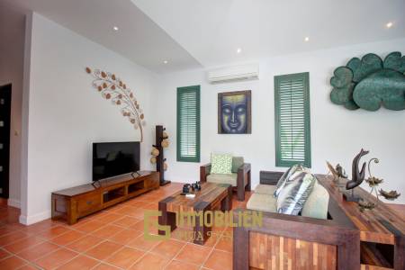 Gepflegte 3 Schlafzimmer Pool Villa