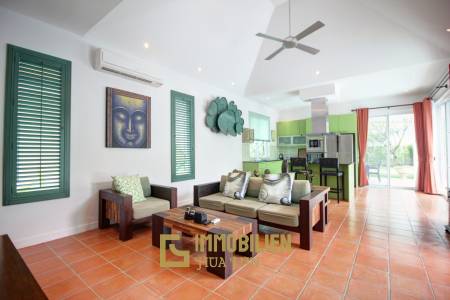 Gepflegte 3 Schlafzimmer Pool Villa