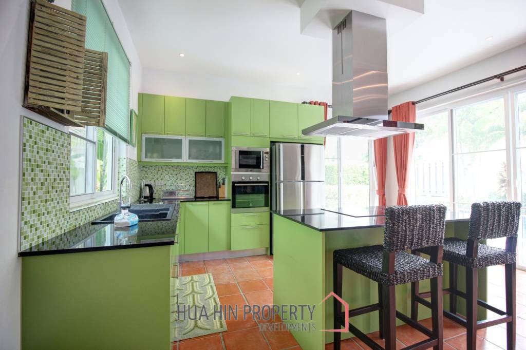 Well Maintained 3 Bedroom Pool Villa